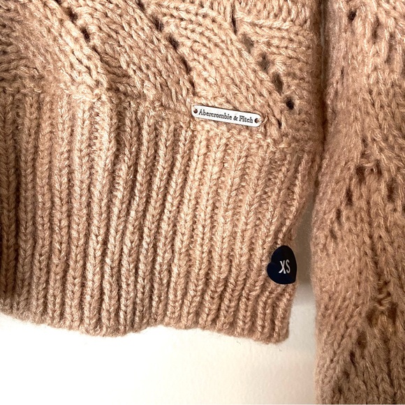 Abercrombie & Fitch Taupe Rose Eyelet Knit Baggy Sleeve Sweater NWT - Picture 7 of 11